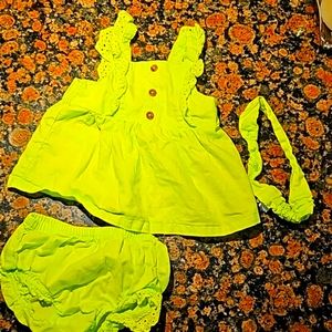 $3for12$$$Lime green 3pc outfit 3mo. NEVER WORN
